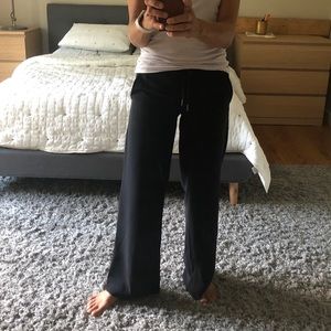 Lululemon on the fly pants